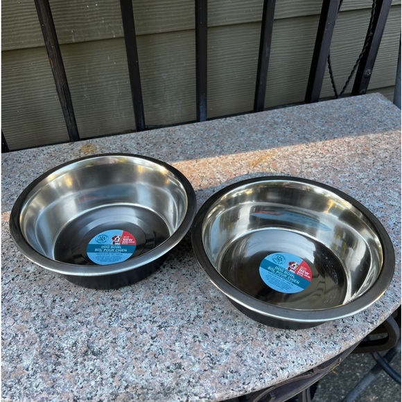 GKC Other - NWT Stainless Steel Set/2 Dog Bowls Black Powder Coat Non Skid Base 52 Oz